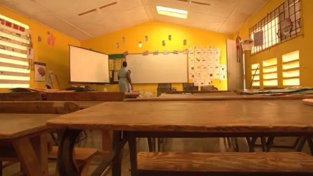 Salón de clases de la escuela Waldensia