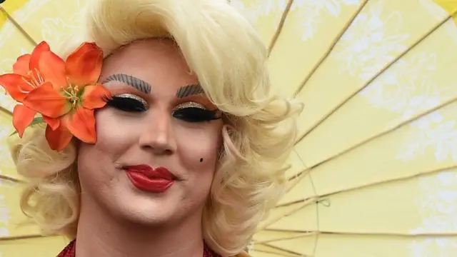 एलजीबीटी