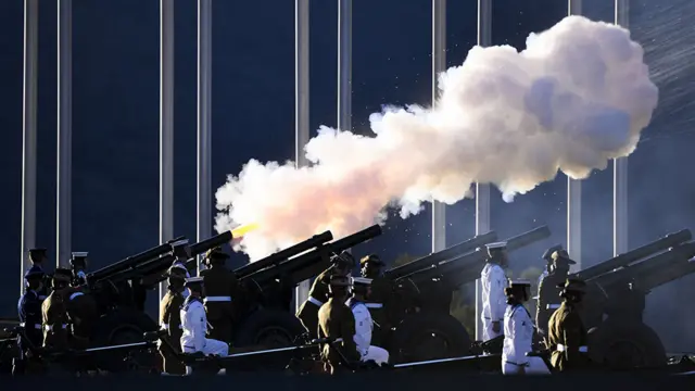 ड्युकको सम्मानमा अस्ट्रेलियामा आइतवार ४१ तोपको सलामी दिइएको थियो