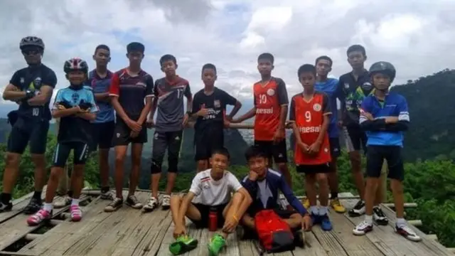 أطفال الكهف في تايلاند