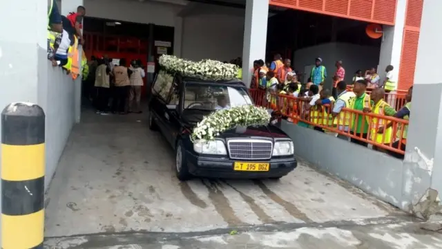 Mwili wa Mengi kutoka uwanja wa ndege