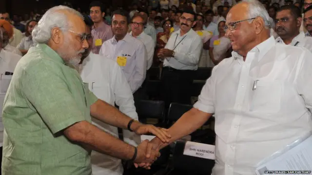 मोदी-पवार