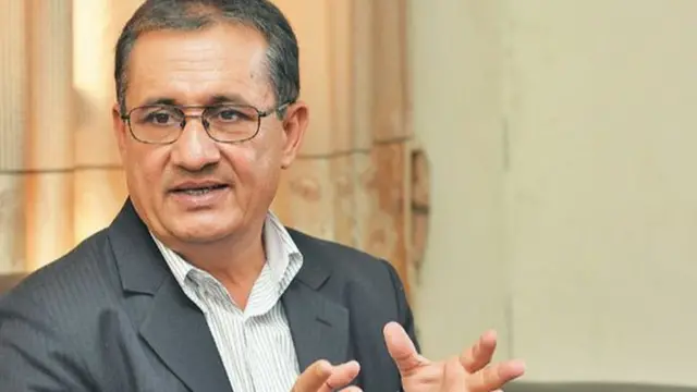 नेता भीम आचार्य पनि एमाले पार्टी विभाजित हुनुअघि माधव नेपाल निकट नेता भनेर चिनिन्थे