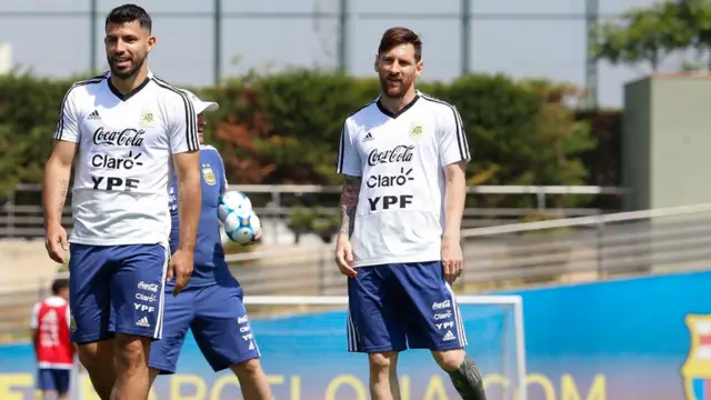 Sergio Aguero da Messi