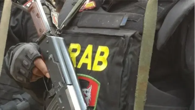 নতুন করে ক্রসফায়ারে কোন মাদক-কারবারির মৃত্যুর খবর শোনা যায়নি।