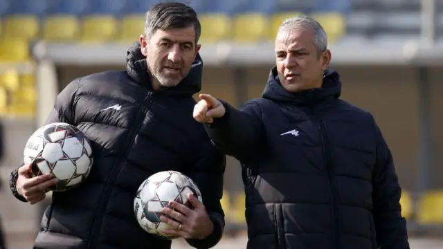 اسماعیل کارتال، سرمربی ترکیه‌ای پرسپولیس، پس از جنگ ۱۲ روزه اسرائیل و ایران قراردادش را فسخ کرد و حاضر نشد به ایران بازگردد