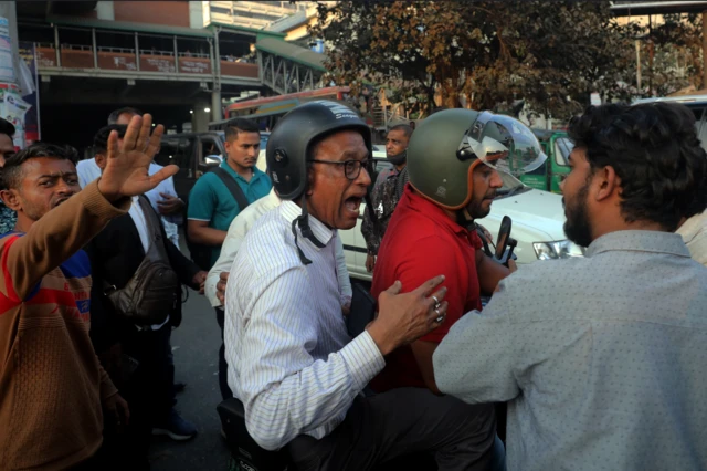 బంగ్లాదేశ్, విద్యార్థుల ఆందోళనలు, ఆపరేషన్ డెవిల్ హంట్