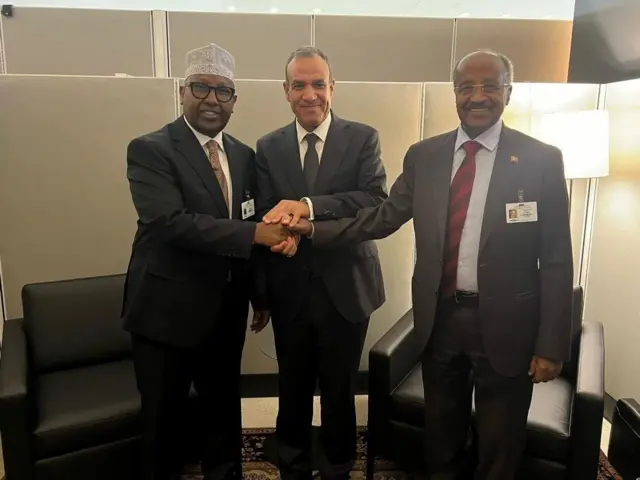 Ministira Dhimma Alaa Somaaliyaa Mohaammad Ahimed Fiqii, Min Dhimma Alaa Masirii Dr. Badr ABDELATTY fi Min Dhimma Alaa Ertiraa, Osmaan saalee