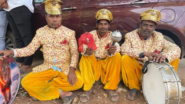  निवडणूक प्रचारातले बँडवाले 