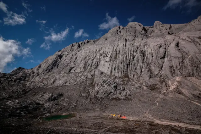 Carstensz, Lilie Wijayati 