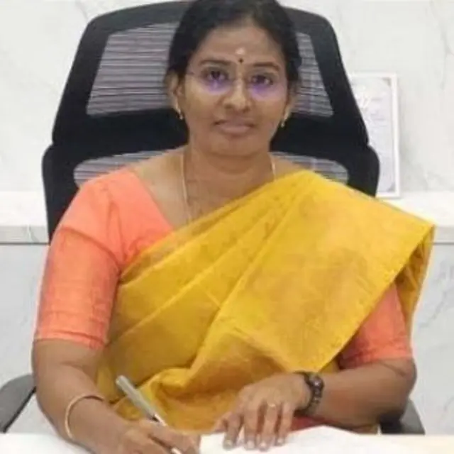 திண்டுக்கல் மாவட்ட ஆட்சியர் துர்கா மூர்த்தி