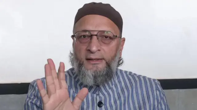 असदुद्दीन ओवैसी