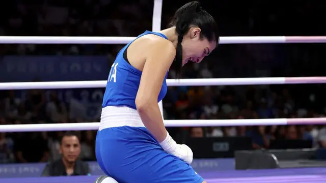 ఇటలీకి చెందిన బాక్సర్ ఏంజెలా కెరినీ