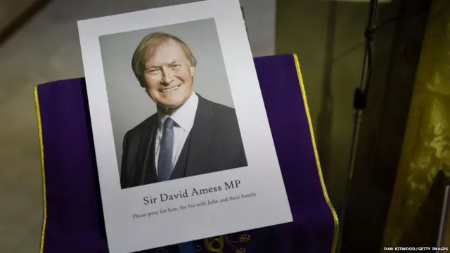 सांसद सर डेविड अमेस