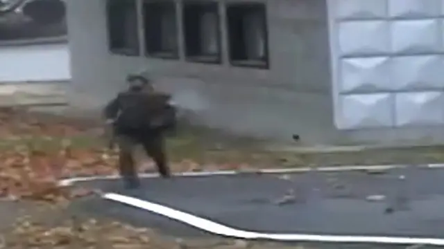 這名朝鮮邊防人員在追捕期間一度越線。