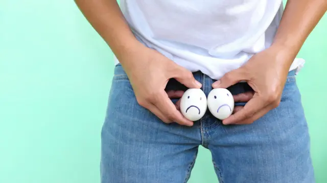 টেসটোসটেরনের উৎপাদন ঠিক রাখতে অণ্ডকোষ সুস্থ্য রাখা জরুরি। 