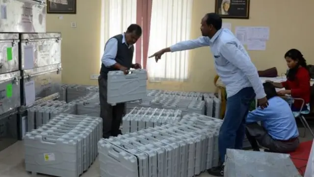 भारतमा सात चरणमा चुनाव हुनेछ