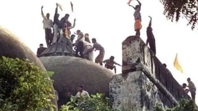 அயோத்தி மசூதி இடிப்பு