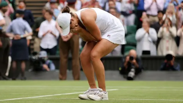 "Winbledom 2021 live scores": [Ashleigh Barty] beat Pliskova to win 'Wimbledon ladies final 2021'