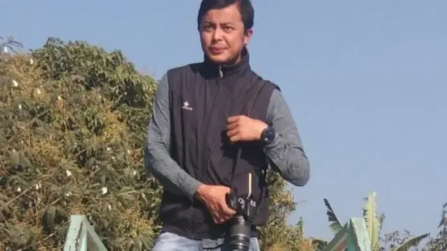 ২৫ বছর বয়সী সাইফুল একজন পেশাদার ফটোগ্রাফার।