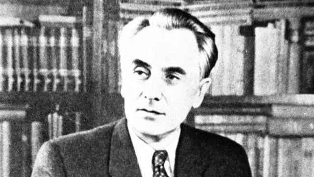 Юрія Яновського буквально врятувала сталінська премія після того, як він опинився в опалі