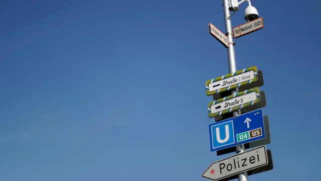 Carteles en una calle