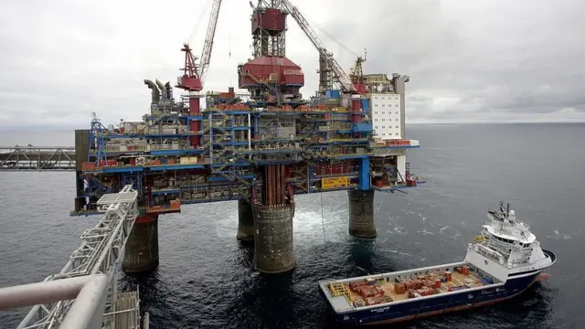 Khai thác gas tại mỏ Sleipner ngoài khơi Na Uy đã dùng CCS từ năm 1996.