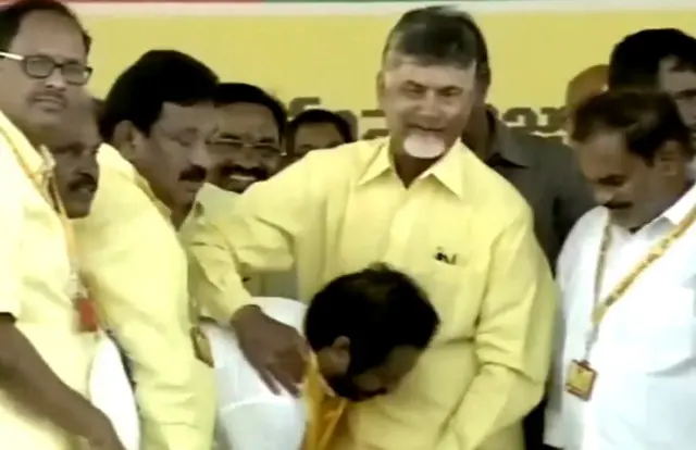 చంద్రబాబు, హర్ష కుమార్