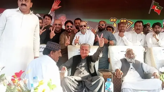 پی ٹی آئی