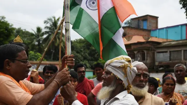 हिंदू, मुस्लिम, नमाज़