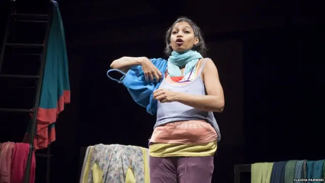 ਮਲਿੱਕਾ ਮੁਤਾਬਕ ਕਈ ਮਰਦਾਂ ਨੇ ਮੰਨਿਆ ਕਿ ਉਨ੍ਹਾਂ ਦੇ ਨਾਟਕ ਨੇ ਉ੍ਹਨ੍ਹਾਂ ਦੀਆਂ ਅੱਖਾਂ ਖੋਲ੍ਹੀਆਂ ਹਨ