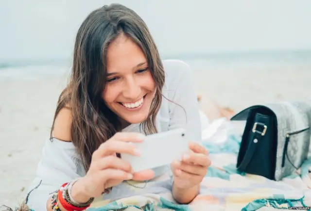 वॉट्सऐप, फ़ेसबुक, लोकेशन, फ़ीचर, सोशल मीडिया