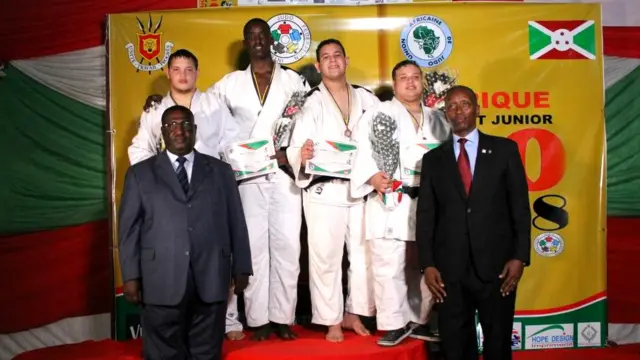 Igihugu ca Algérie nico kiza ubwa mbere kikaba gifise imidari 6 y'inzahabu, 3 y'umujumbu, 5 y'umujumpu