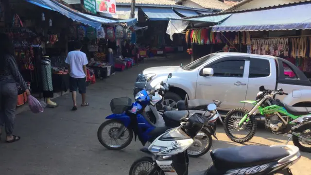 Bản Hmong ở Doi Pui nằm cách Chiangmai của Thái Lan chừng một giờ đi xe