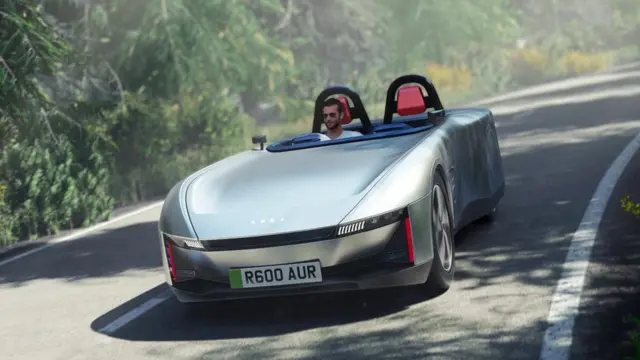 آئورا با سرمایه‌گذاری دولت بریتانیا ساخته شده است