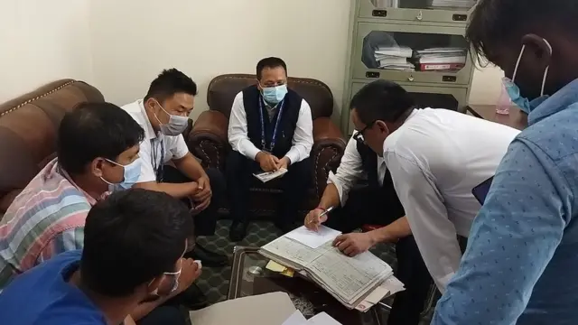 अख्तियारको टोली