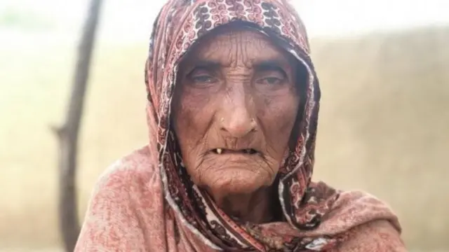 ਗ਼ੁਲਾਮ ਆਇਸ਼ਾ