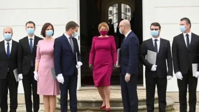 політики, маска, мода