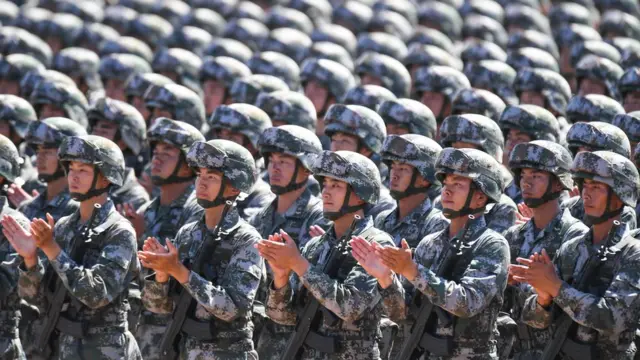 चीनी मिलिट्री परेड