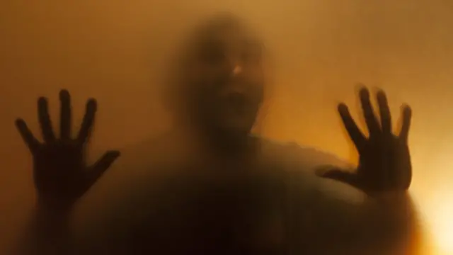 मानसिक आरोग्यः तुमच्याही छातीत अचानक धडधडतं का? पॅनिक अॅटॅक म्हणजे काय?