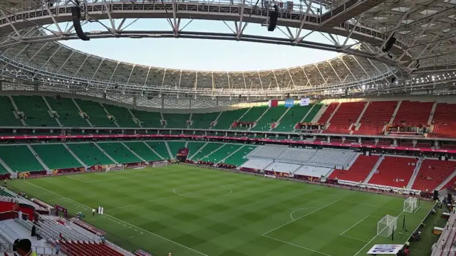 ورزشگاه ثمامه