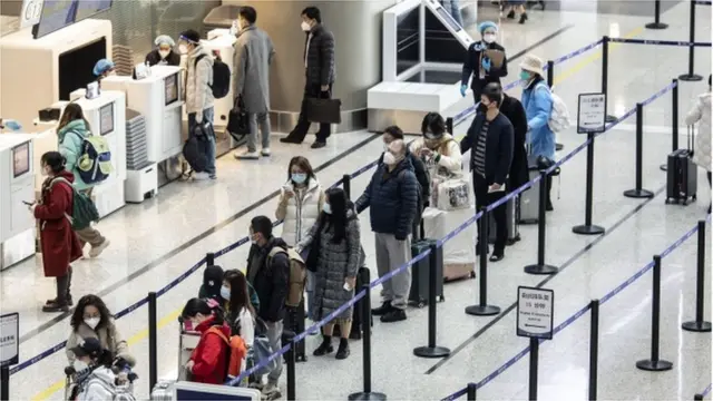 مسافرون صينيون