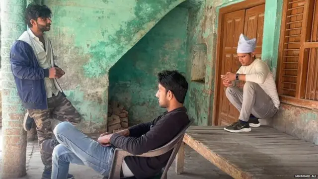 उत्तर प्रदेशातील तरुण