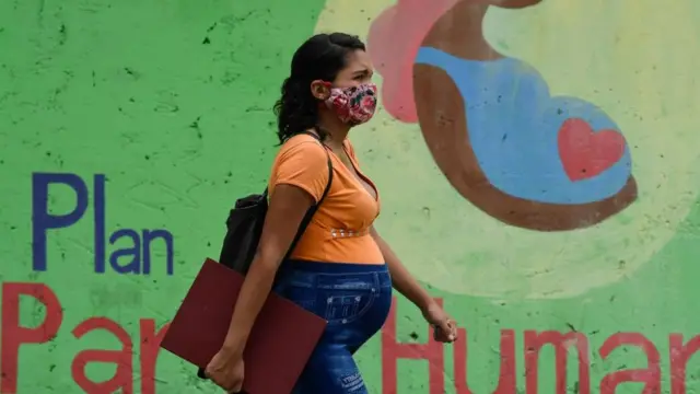 गरोदर महिला