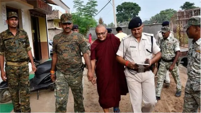 బౌద్ధ భిక్షువుల హస్త ప్రయోగం