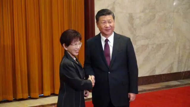 洪秀柱曾和习近平