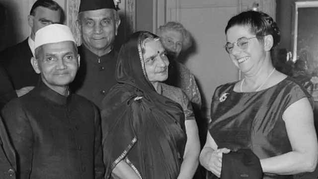 లాల్ బహుదూర్ శాస్త్రి