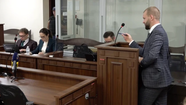Адвокат Павло Гончаренко під час виступу у ВАКС 25 серпня 2026 року