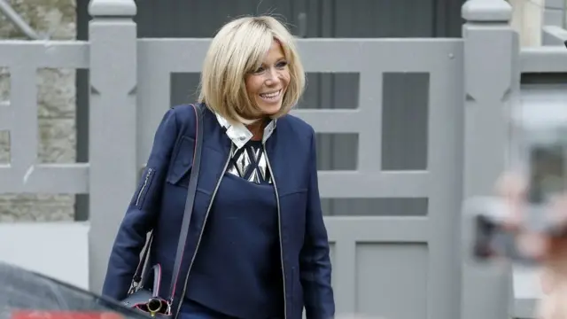 બ્રિજેટ અને મૈક્રૉંની પ્રેમ કહાણી