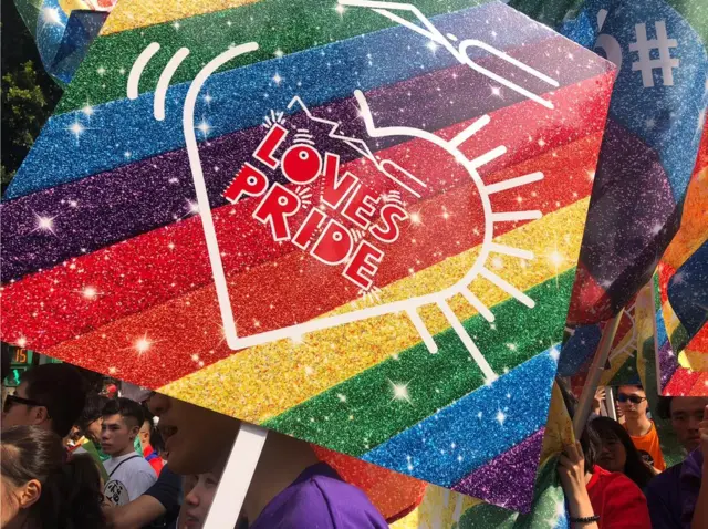 台北举行"2019台湾同志游行"